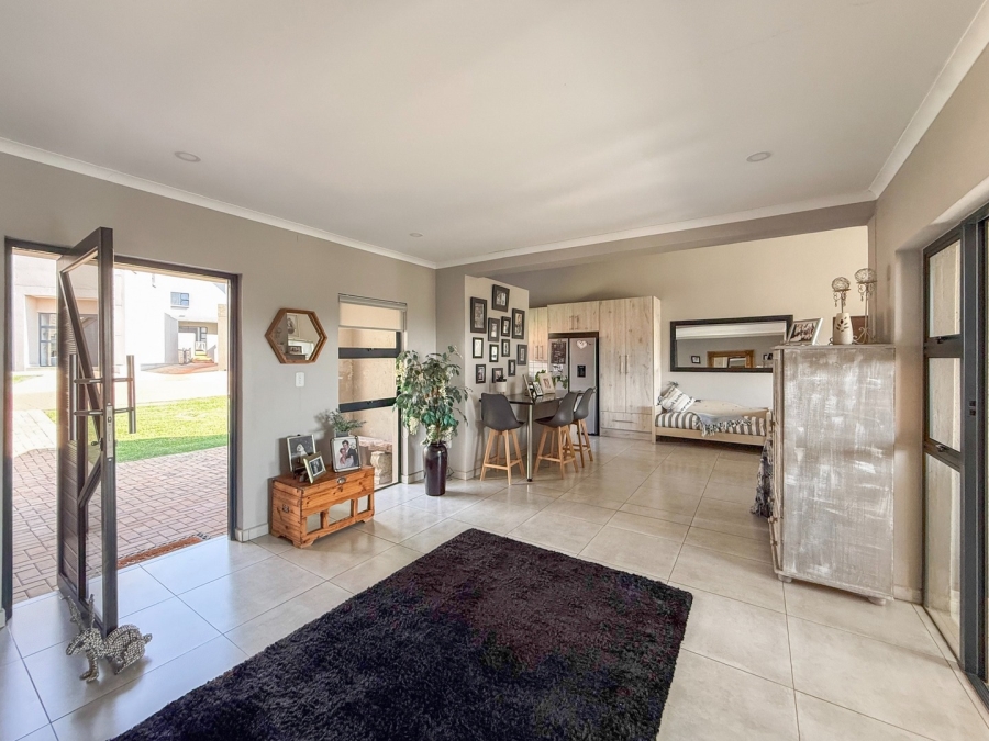 2 Bedroom Property for Sale in Leloko Lifestyle Estate North West